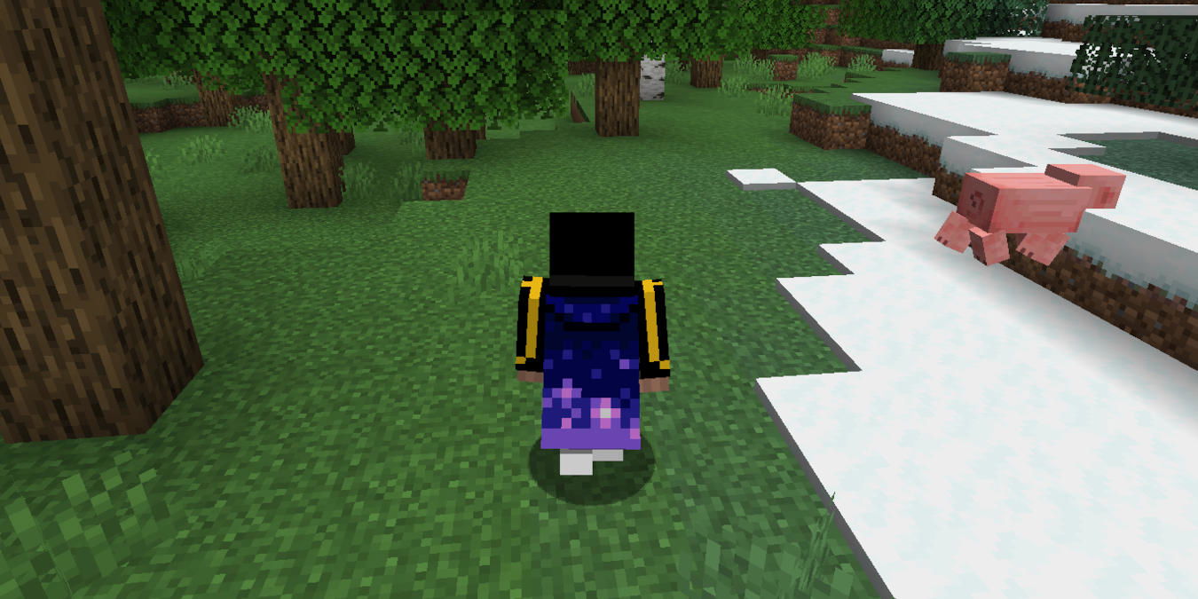 A screenshot of a Minecraft player running with an Essential mod cape.