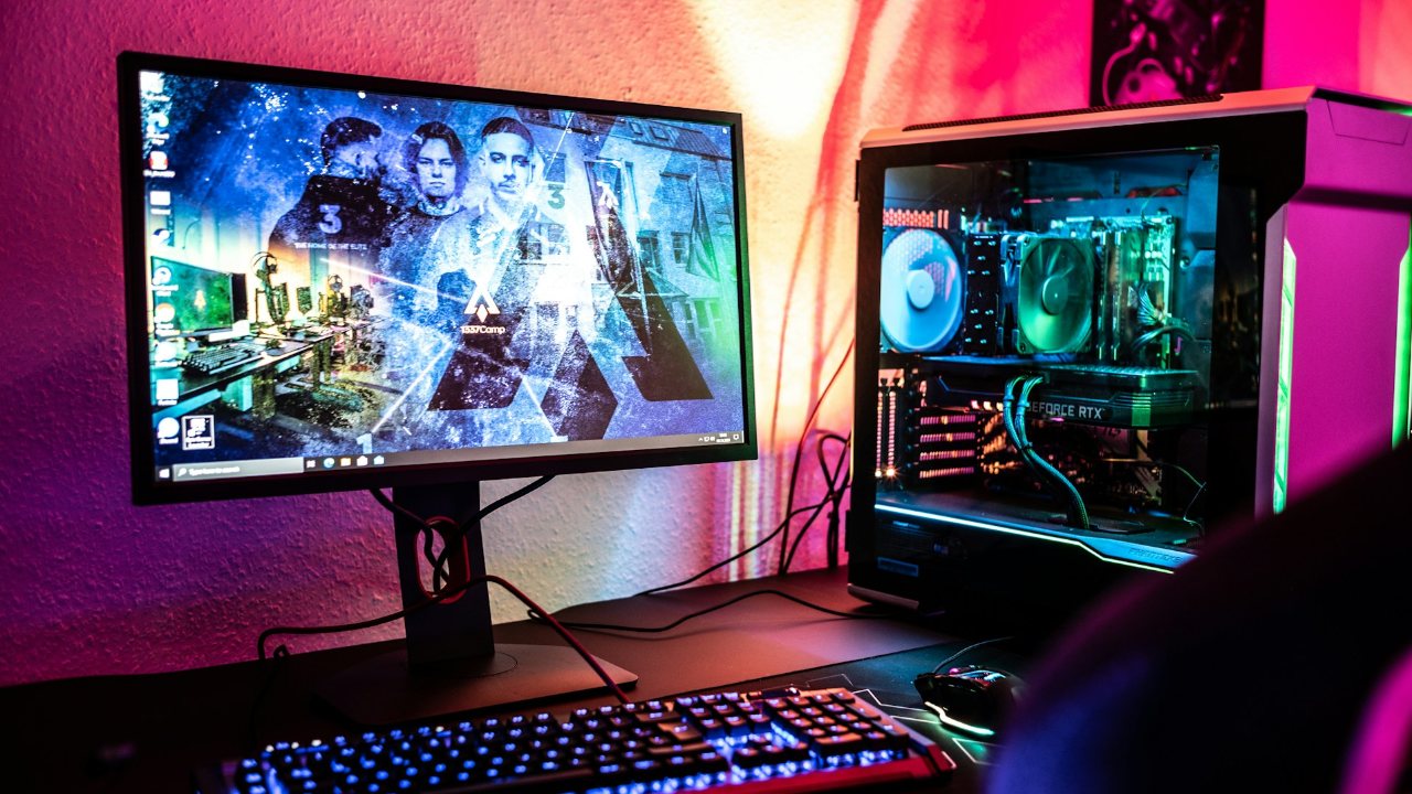 Gaming PC setup RGB